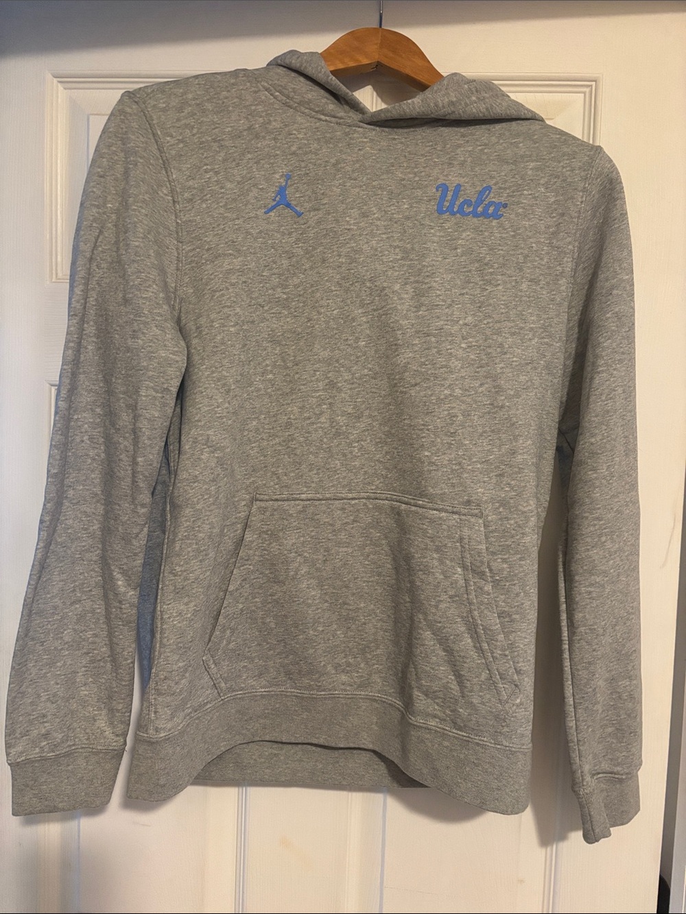 Youth XL Jordan Men’s Crewneck Hoodie in Light Gray with Blue UCLA Script